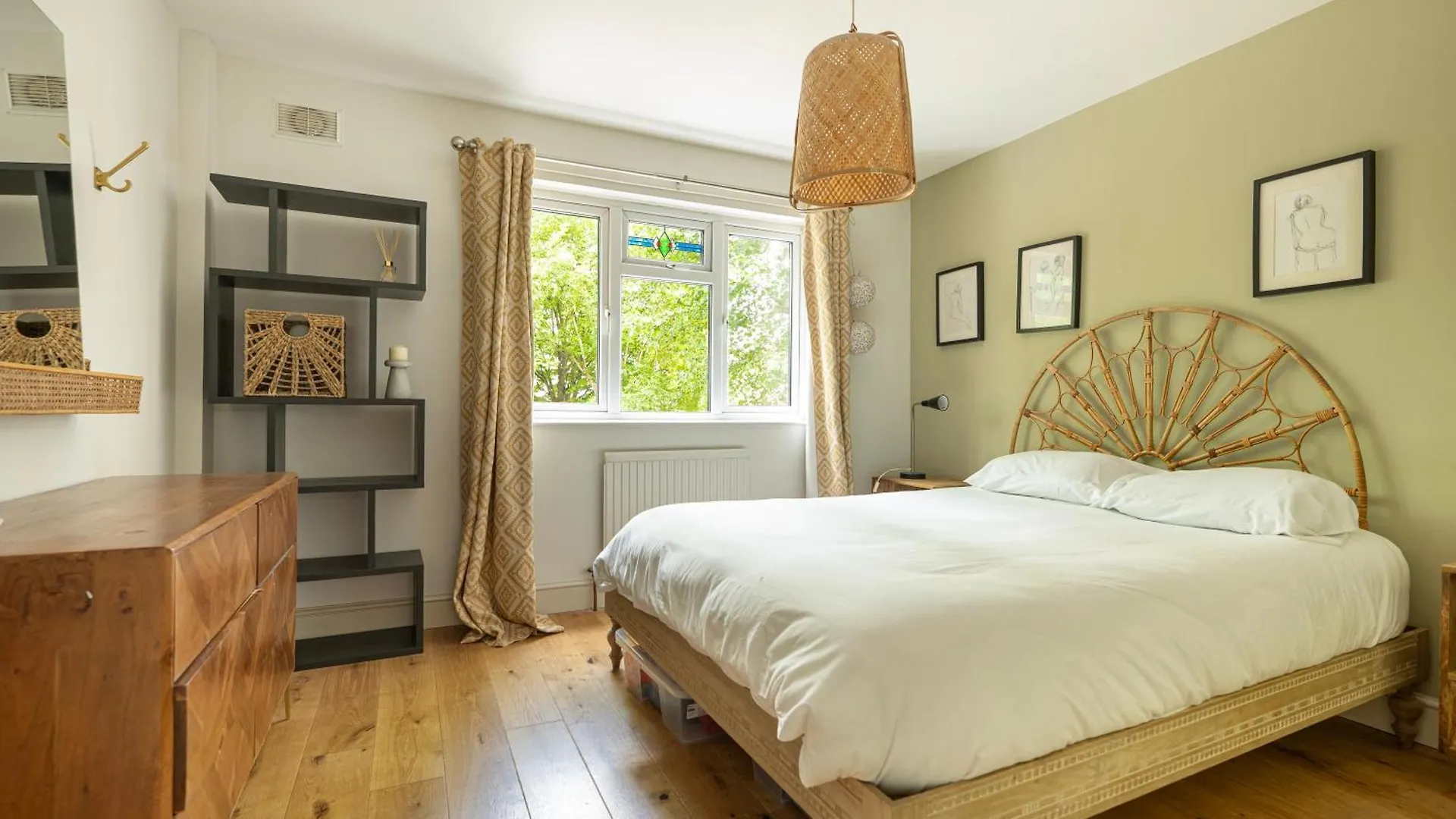 Holiday home Stylish 5Br Home In The Heart Of Spitalfields Walk To Brick Lane & Shoreditch London United Kingdom