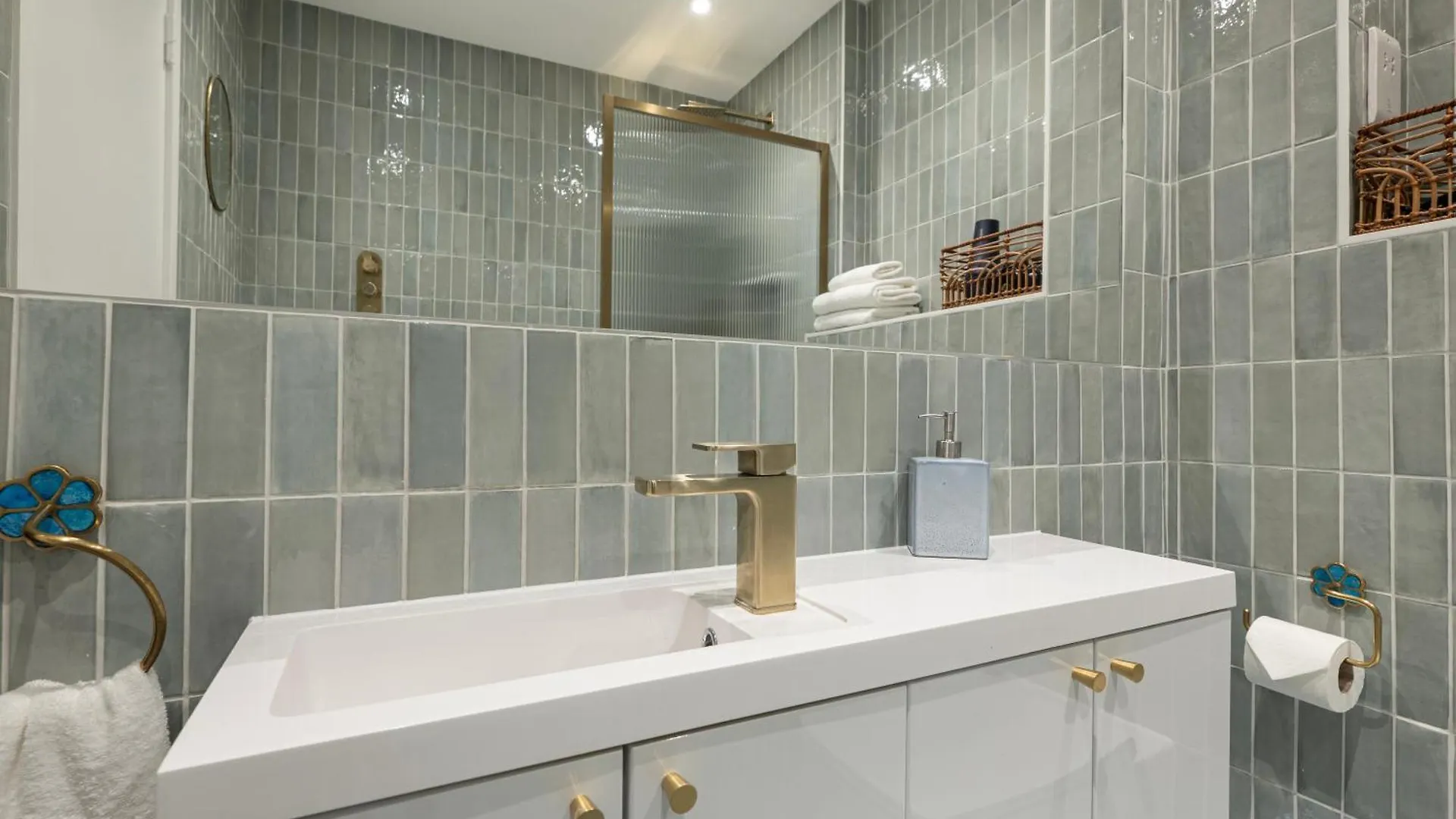 Holiday home Stylish 5Br Home In The Heart Of Spitalfields Walk To Brick Lane & Shoreditch London