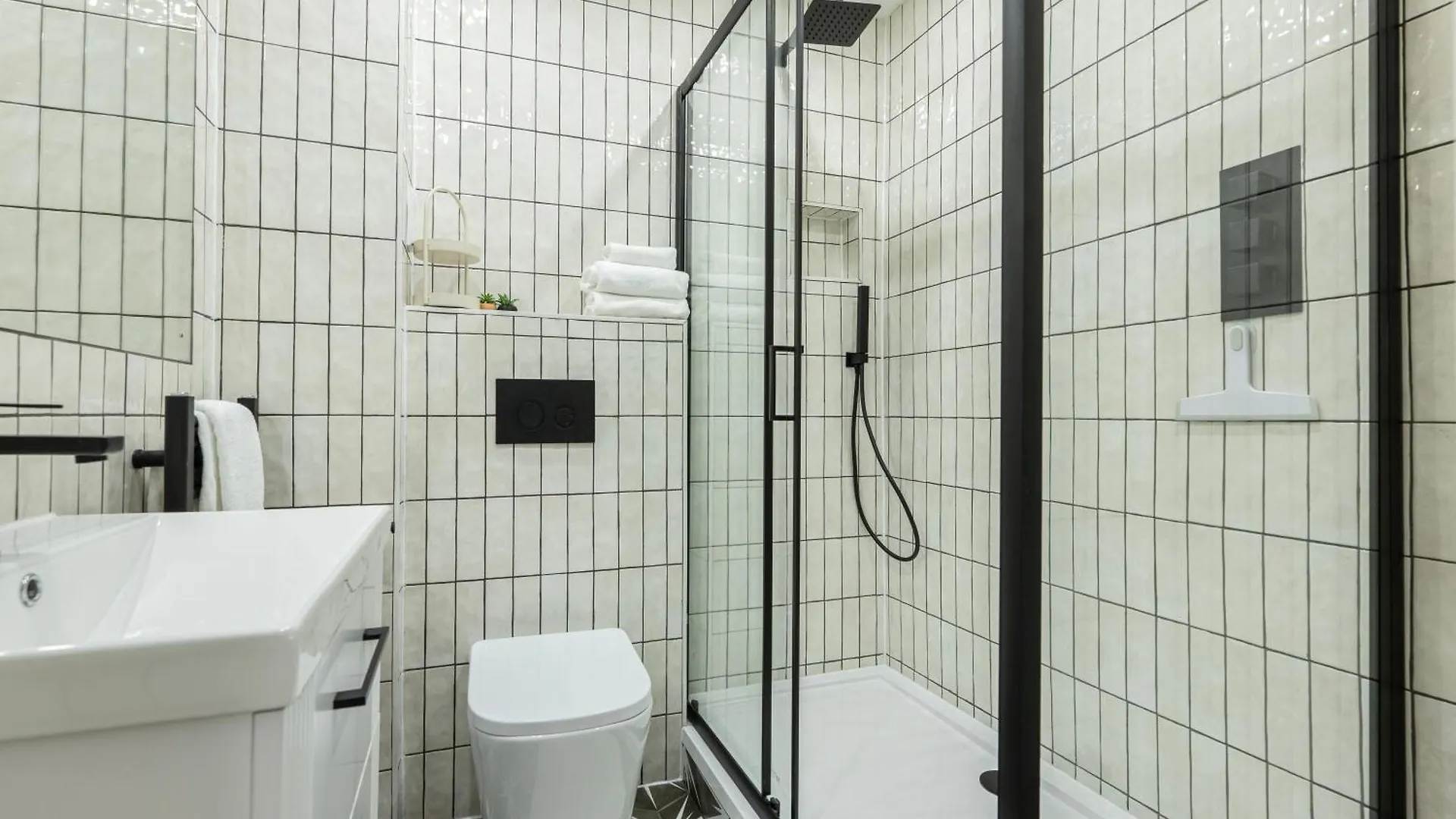Stylish 5Br Home In The Heart Of Spitalfields Walk To Brick Lane & Shoreditch London 0*,  United Kingdom